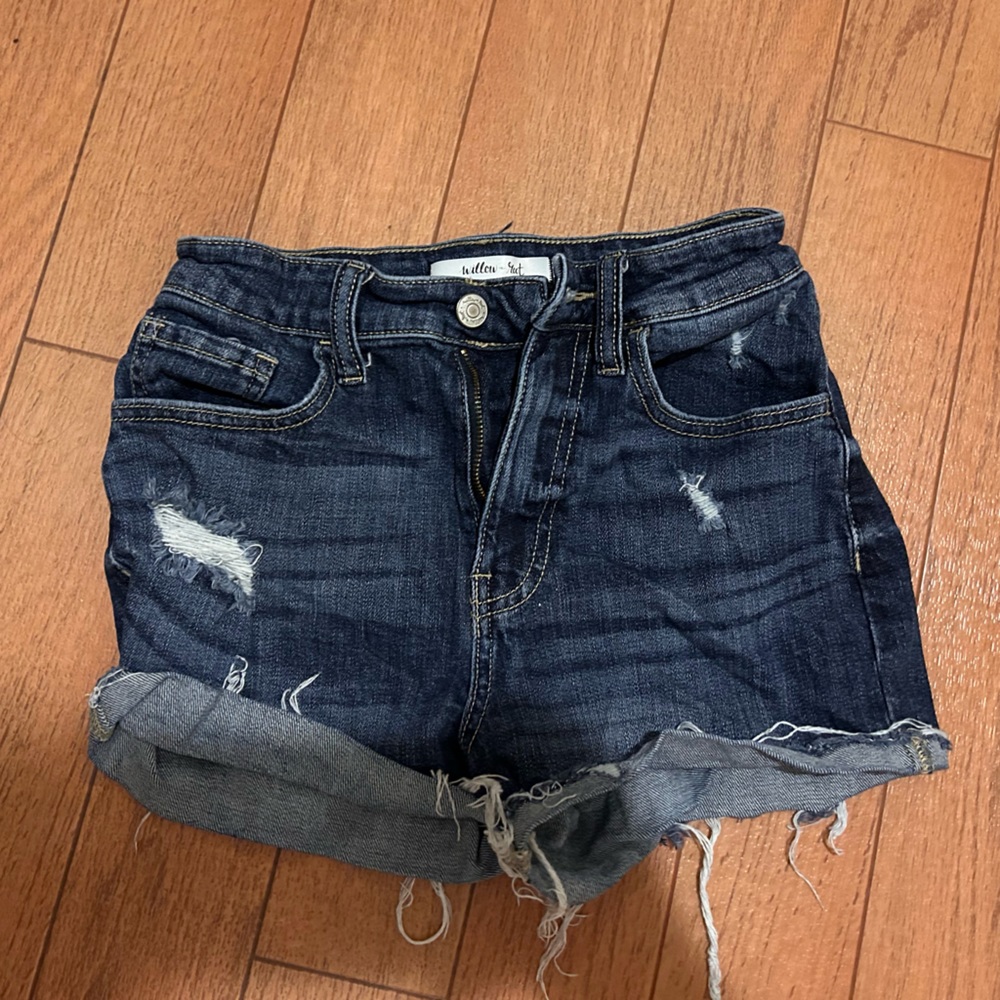 Willow and root shorts from Buckle